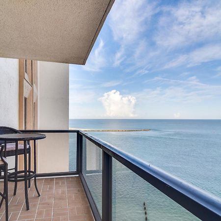 Oceanfront Condo With Balcony And Stunning Views! Clearwater Beach Exteriér fotografie