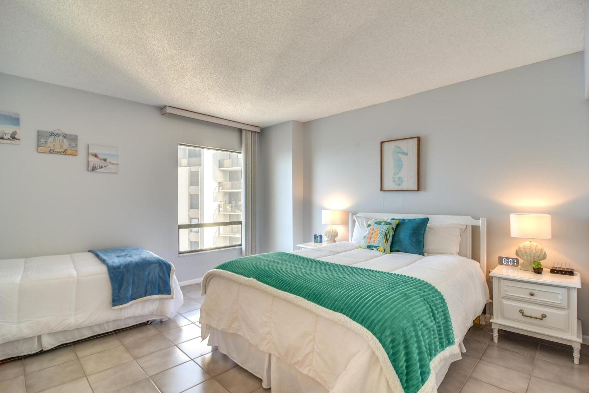 Oceanfront Condo With Balcony And Stunning Views! Clearwater Beach Exteriér fotografie